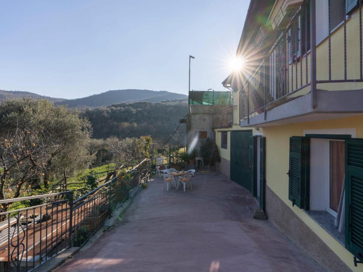 Holiday Home Lory House By Interhome Villa Viani Exteriör bild
