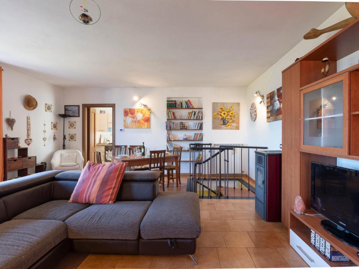 Holiday Home Lory House By Interhome Villa Viani Exteriör bild